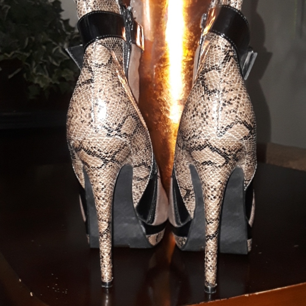 Call It Spring Booties - Picture 4 of 4